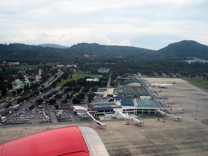 Вид с воздуха на аэропорт Пхукета